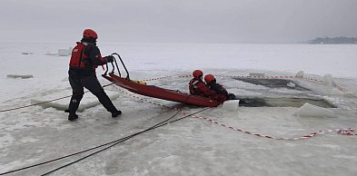 Strażacy z Legionowa ćwiczyli ratownictwo lodowe
