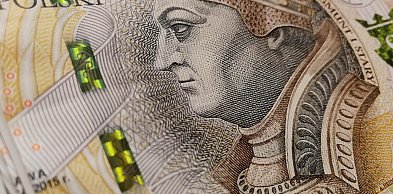 Średnio ponad 200 zł miesięcznie zyskali emeryci po przeliczeniu...