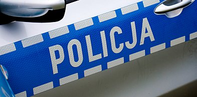 Wieliszew: Dwuletnie dziecko zatrzaśnięte w mieszkaniu