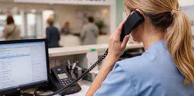 Nie odbierają telefonów w przychodni? "To naruszenie praw pacjentów"