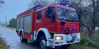 Zegrze Południowe: Duże zadymienie w pustostanie przy Warszawskiej