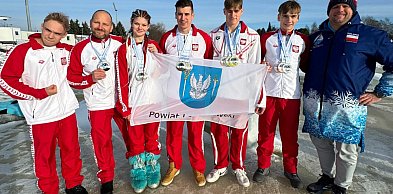 Lodowa rywalizacja w Oulu. 20 medali dla Winter Swimmers Legionowo