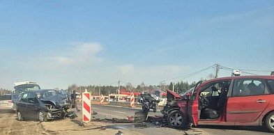 Zderzenie na DK61 w Michałowie-Reginowie. Poważnie utrudnienia w ruchu