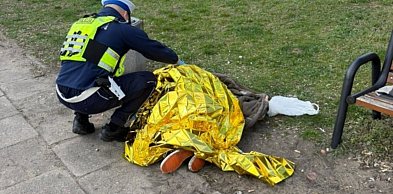 Zegrze Południowe: Policjanci uratowali życie 38-latka