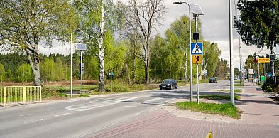 Bezpieczniej przy szkole w Stanisławowie Pierwszym. Podpisano umowę na...