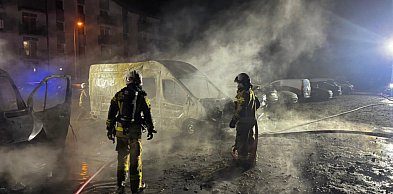 Prokuratura szuka podpalacza aut z osiedla Royal. Straty to ponad 250 tys. zł