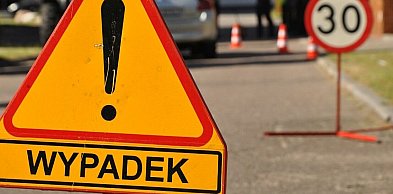 Wólka Radzymińska: Wypadek na DW631. Dwie osoby trafiły do szpitala