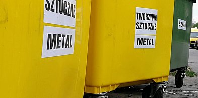 Legionowo: Pożar kontenera na śmieci przy poczcie na Piaskach