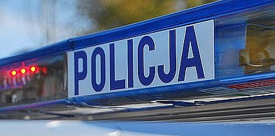 Miał przy sobie mefedron. Gdy policjanci go znaleźli, zrobiło się nerwowo