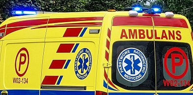 Legionowo: Zderzenie osobówki z busem na Jagiellońskiej. Kierowca kii nie...