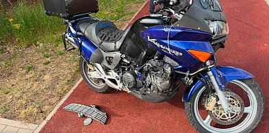 Wieliszew: Zderzenie osobówki z motocyklem. Kierowca jednośladu w szpitalu