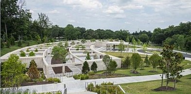 Zielony cmentarz z kolumbariami. Miasto ujawnia plany nowej inwestycji-141951