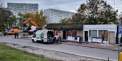 Legionowo: Burzą pawilony przy Sobieskiego. To była samowola budowlana-142016