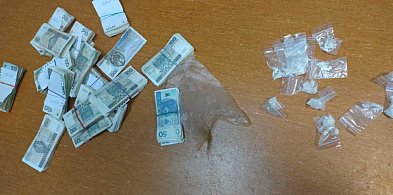 Legionowo: 3,2 kg amfetaminy i ponad 200 tys. zł zabezpieczone przez policję-142833