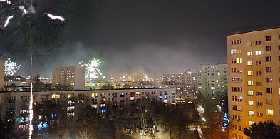 Legionowo zakazuje sprzedaży fajerwerków na targowisku. Sylwestrową noc...-143076