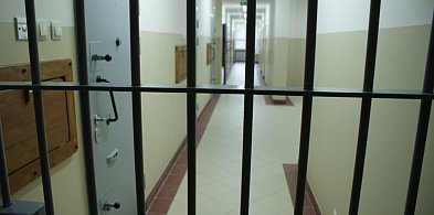 Recydywista znęcał się nad ojcem. Sąd zdecydował o tymczasowym areszcie