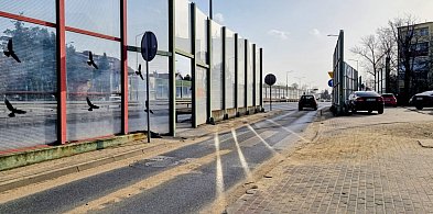 Rowerzystka wtargnęła na przejście dla pieszych. Kierująca osobówką...