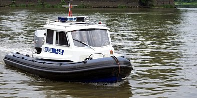 Dwa ciała wyłowione z Wisły. Prokuratura: przy zwłokach były dokumenty