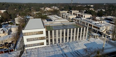 Nowe skrzydło, sala sportowa i boisko na dachu. Tak zmieni się PZSP przy Targ...