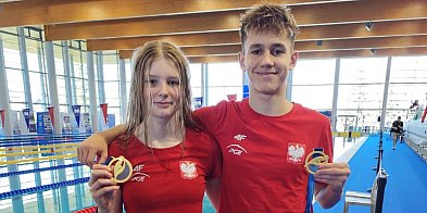 Pływacy z Nieporętu przywieźli z Węgier 7 medali-142950