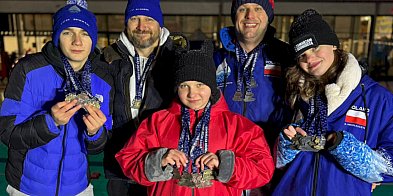 Sukces legionowskich pływaków. UKS Delfin przywiózł z Łodzi aż 15 medali-144028