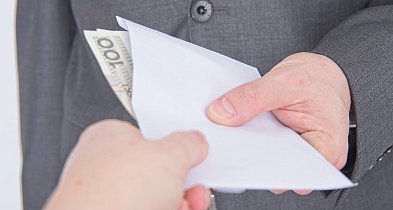 Zarabiasz bez firmy? Od 2026 roku wchodzi nowy, wyższy próg-141413