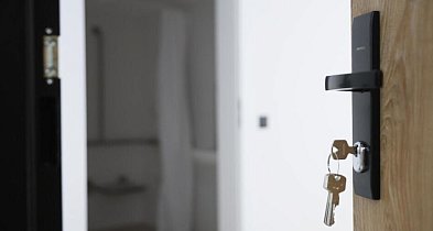 „PB”: Mieszkania i grunty sprzedają się coraz drożej-142285