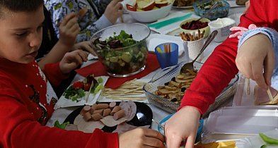 Legionowo: Zdrowe śniadanie w "ósemce"-142574