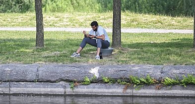 Naukowcy: przerwa od skrolowania zmniejsza objawy depresji i lęku-142874