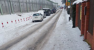 Legionowo: Ślisko i niebezpiecznie przy DK61. Droga serwisowa zapomniana...-143977