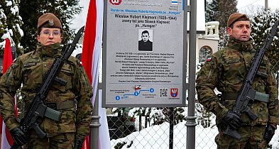 Legionowo oddało hołd młodemu bohaterowi. Upamiętniono Wiesława Huberta Klejmenta-144037