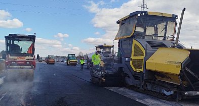 GDDKiA: Po zimowej przerwie rozbudowa DK61 nabrała rozpędu