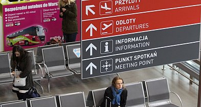 Modlin stracił niemal milion pasażerów w rok. Nowe umowy dają nadzieję na...