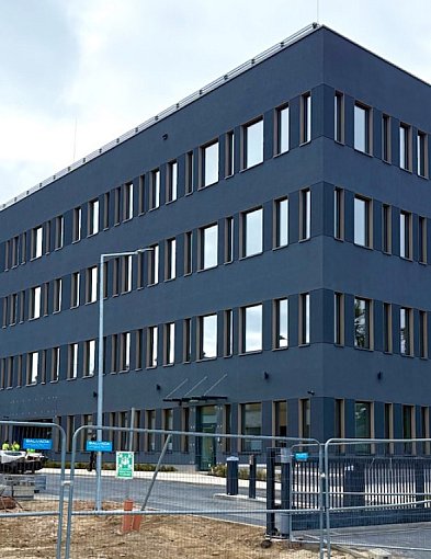 Budowa siedziby sądu. Mieszkańcy skarżą się na testy systemu przeciwpoża...-141633
