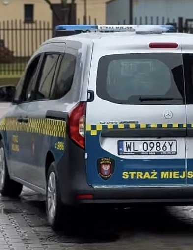 Pierwszy taki radiowóz w Legionowie. Straż Miejska odebrała nowe auto-143115