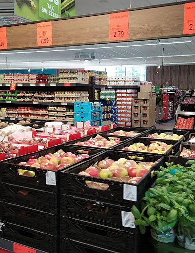 Do której będą otwarte sklepy w Sylwestra? Sieci podały graniczne godziny-143706