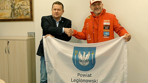 Mieszkaniec gminy Wieliszew Robert Przybyłowski jedzie na Rajd Dakar 2026!
