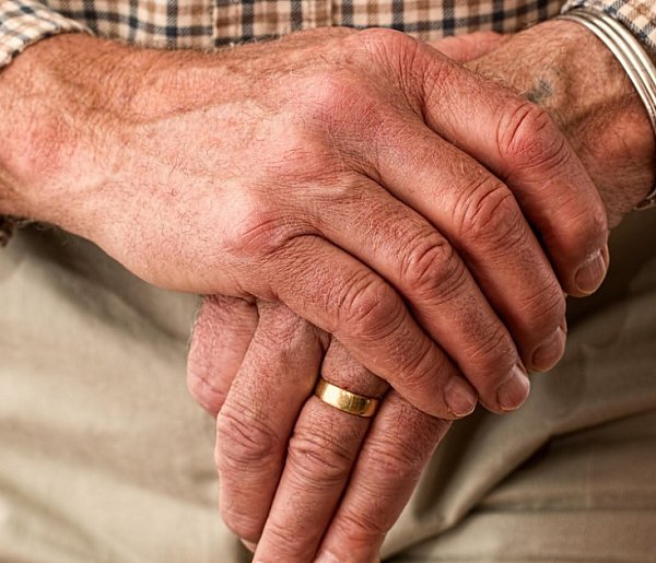 Fala odwołań do sądów. Seniorzy walczą o swoje pieniądze z ZUS-140591