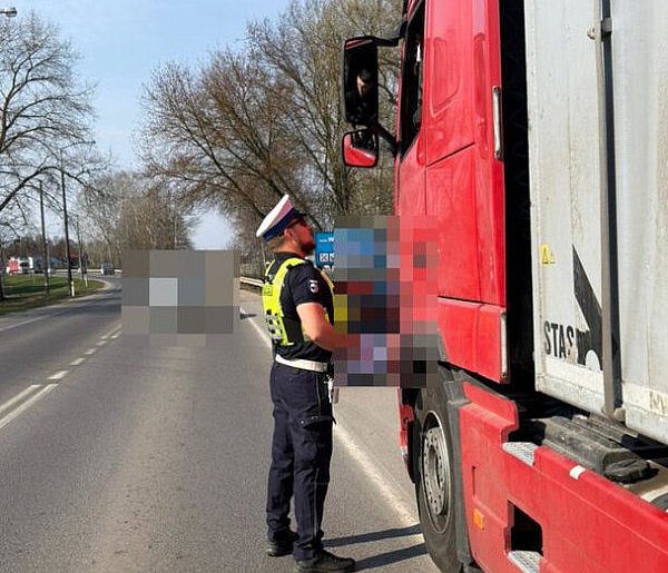 Kierowcy masowo ignorują ograniczenie tonażowe na DW631. Sypią się mandaty