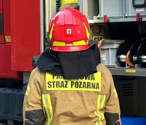 Legionowo: Pożar skrzynki elektrycznej w mieszkaniu przy Al. 3-go Maja