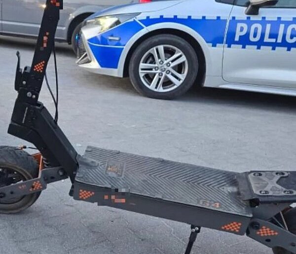 Legionowo: Policja zatrzymała pijanego 33-latka. Jechał hulajnogą