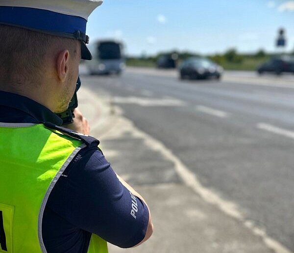 Serock: Policyjna akcja na DK62. Trzech kierowców straciło prawa jazdy
