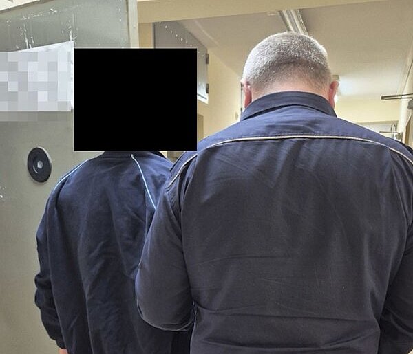 Serock: 20-latek miał “zioło”. Wpadł podczas kontroli drogowej