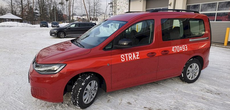 Legionowo: Strażacy dostali nowy samochód. Do czego posłuży?