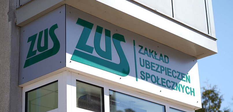 Ponad 50 tys. zł miesięcznie z ZUS-u. Tyle wynosi najwyższa emerytura w Polsce