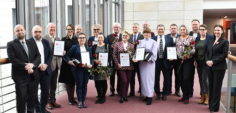 Legionowski: Starostwo wyróżniło firmy i osoby odpowiedzialne społecznie