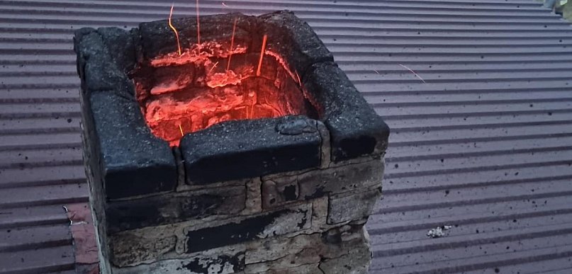 Kania Nowa: Pożar sadzy w domu przy Aroniowej