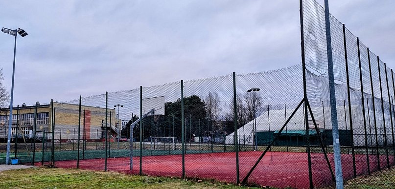 Legionowo: Jest dotacja na remont Orlika przy "ósemce"