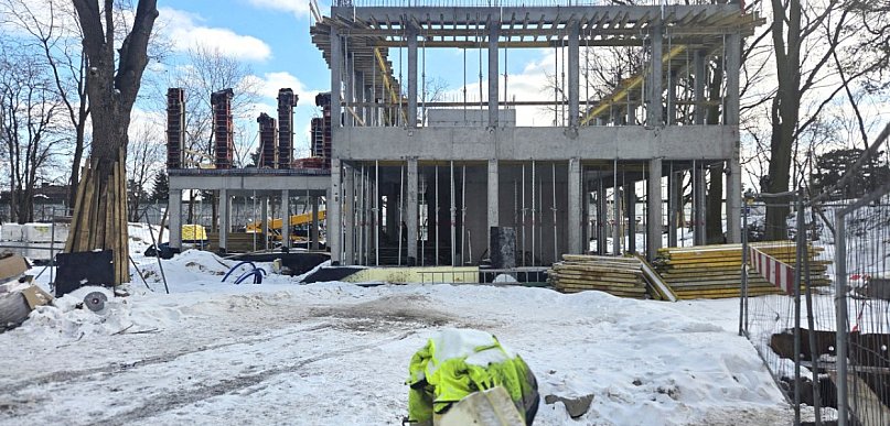 Legionowo: Nowa siedziba PIK nabiera kształtów