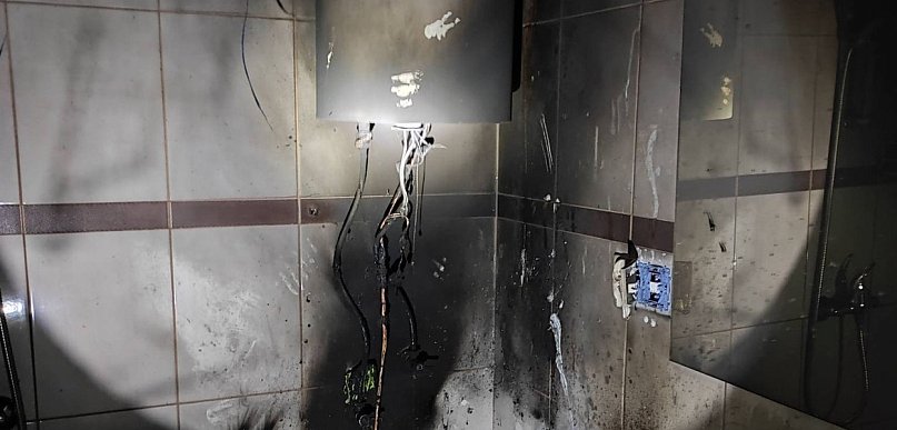 Wólka Górska: W domu zapaliła się terma, dwie osoby w szpitalu